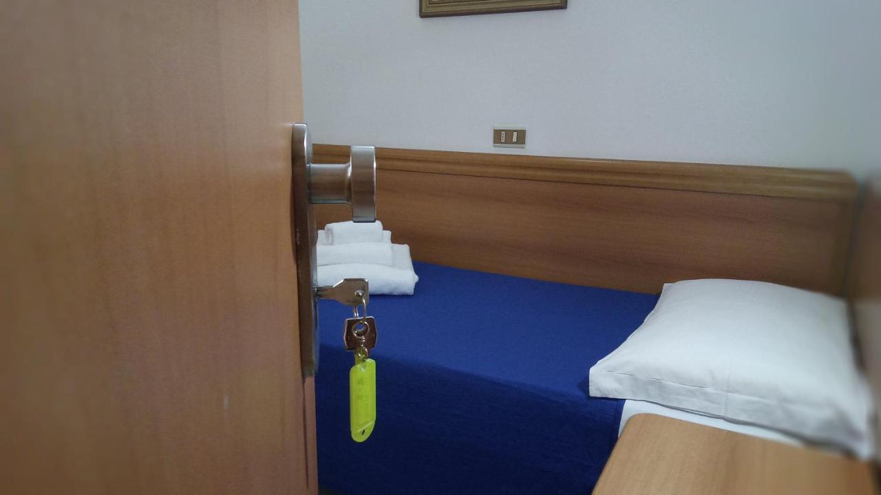 Hotel Venezia Beach San Mauro Mare Exterior foto